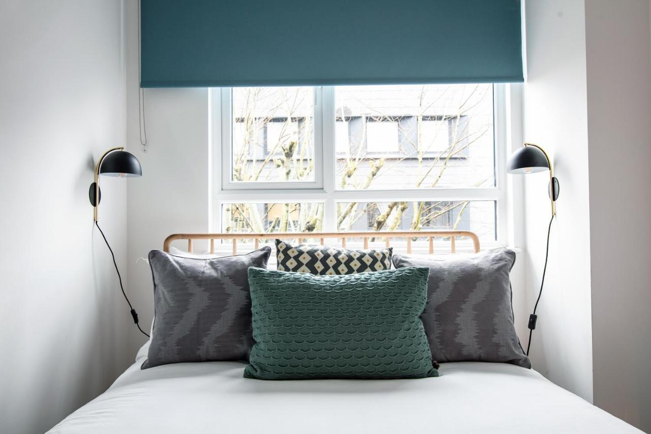 City Centre - Free Parking - Stylish 2 Bedroom Apartment Bristol Exterior foto