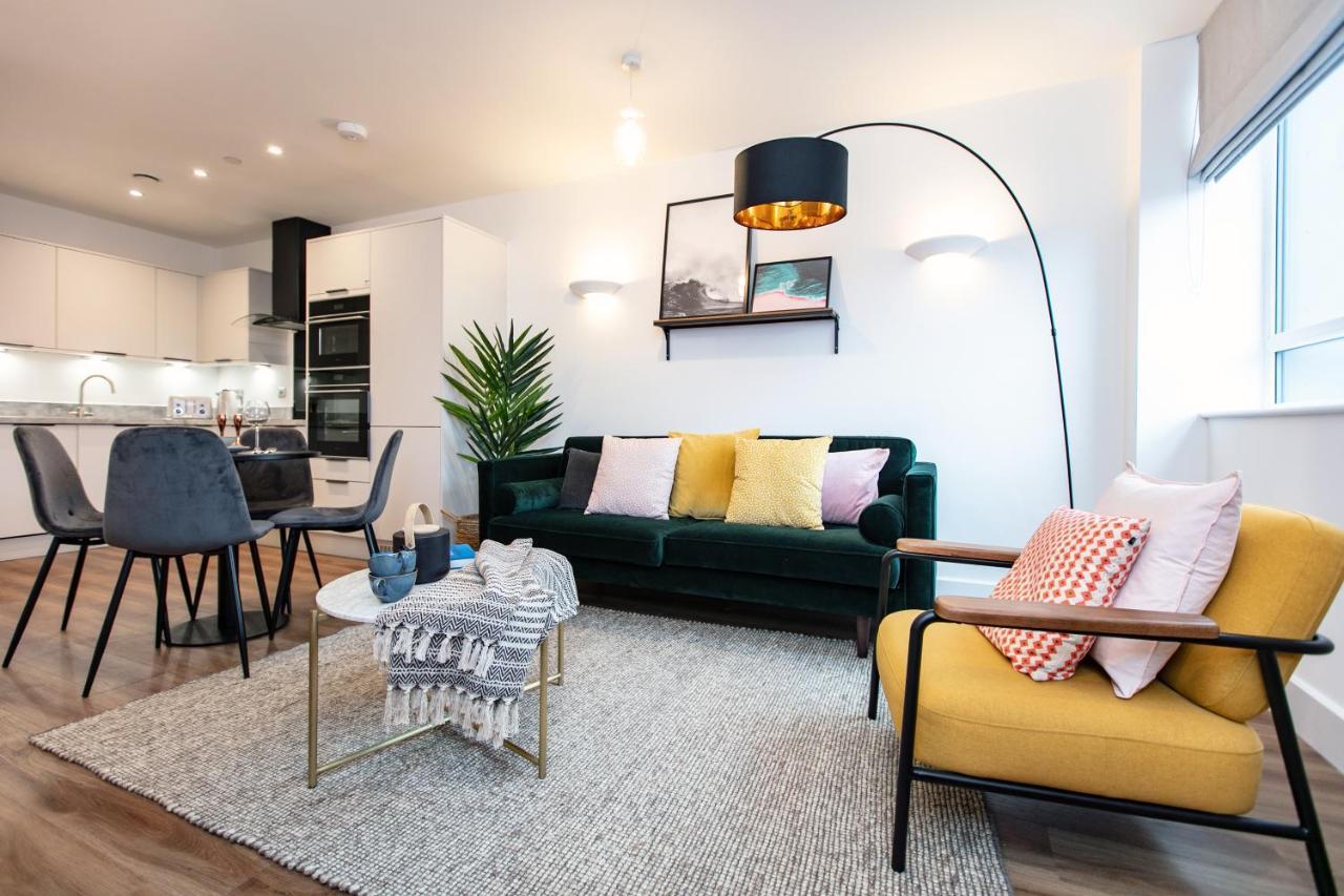 City Centre - Free Parking - Stylish 2 Bedroom Apartment Bristol Exterior foto